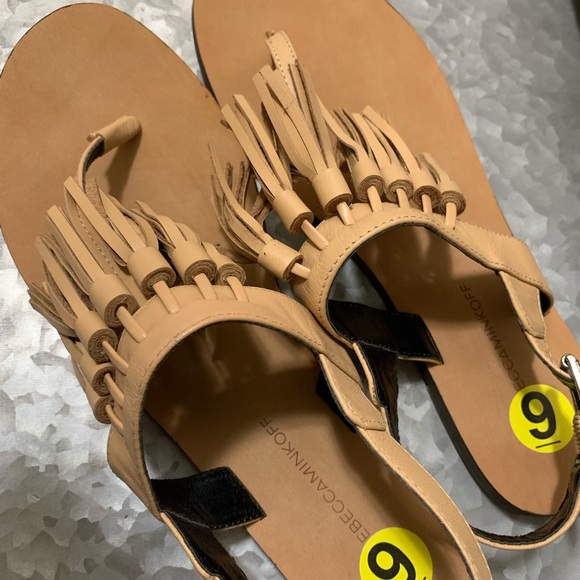 Shoes - Picture 3 of 4